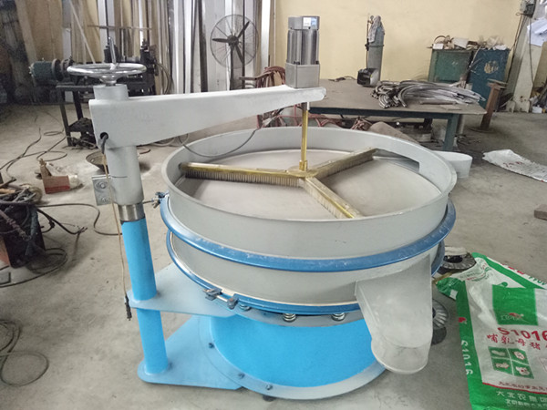 強(qiáng)制式振動篩3