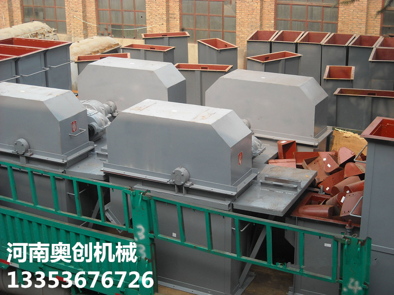 斗式提升機(jī)多臺裝車展示